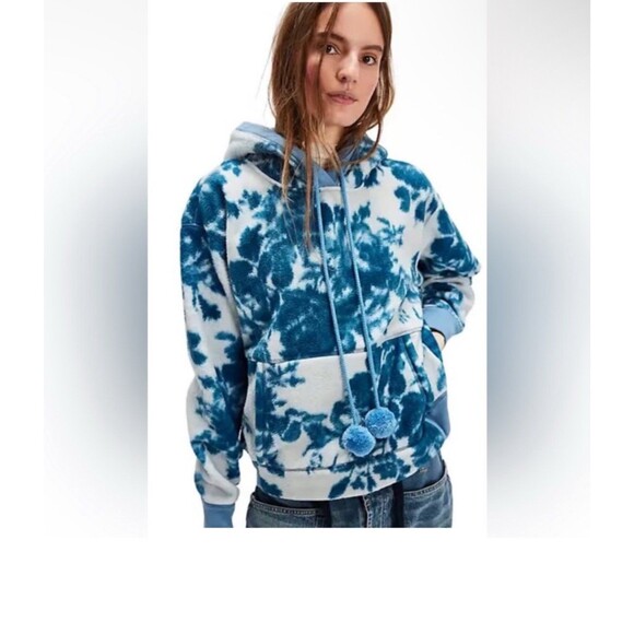 NWT Free People Movement With Love Sweatshirt XS - Picture 1 of 6